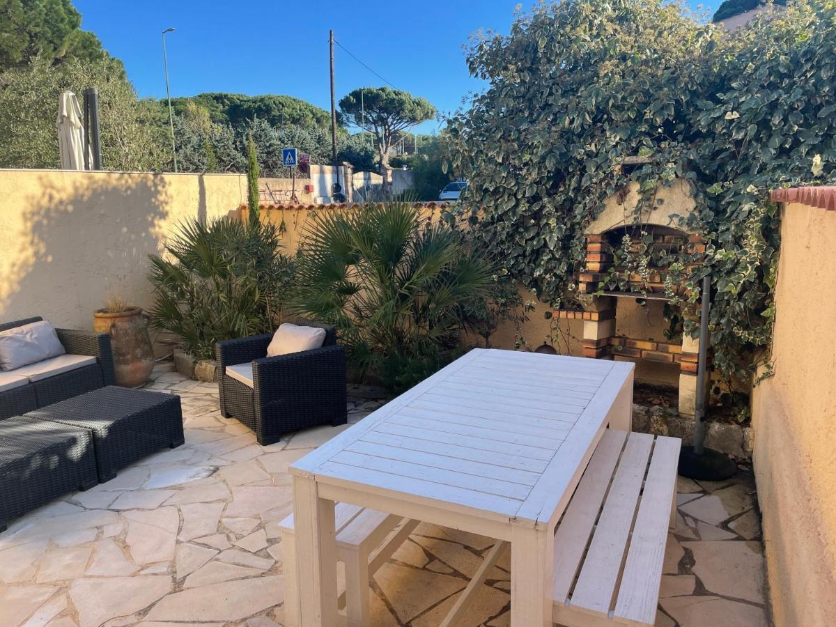 Superbe Emplacement , Terrasse Et Parking! Apartment Saint-Tropez Luaran gambar