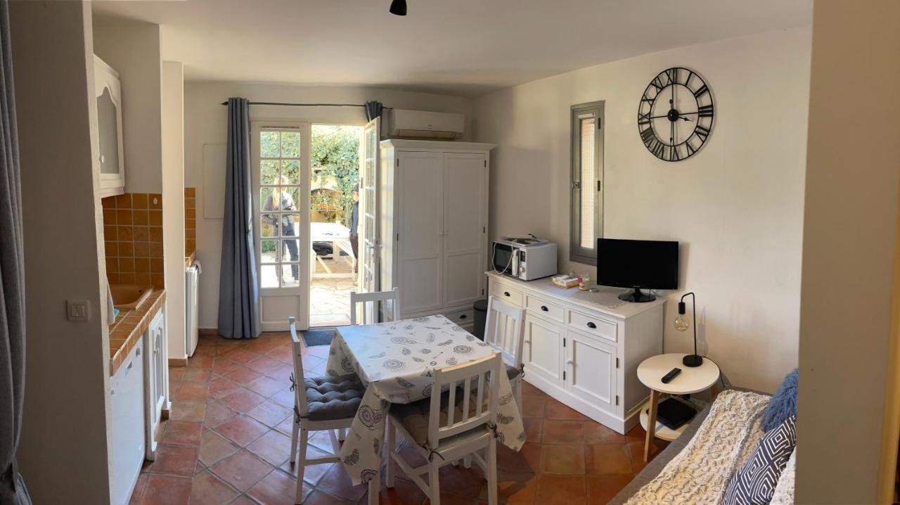 Superbe Emplacement , Terrasse Et Parking! Apartment Saint-Tropez Luaran gambar