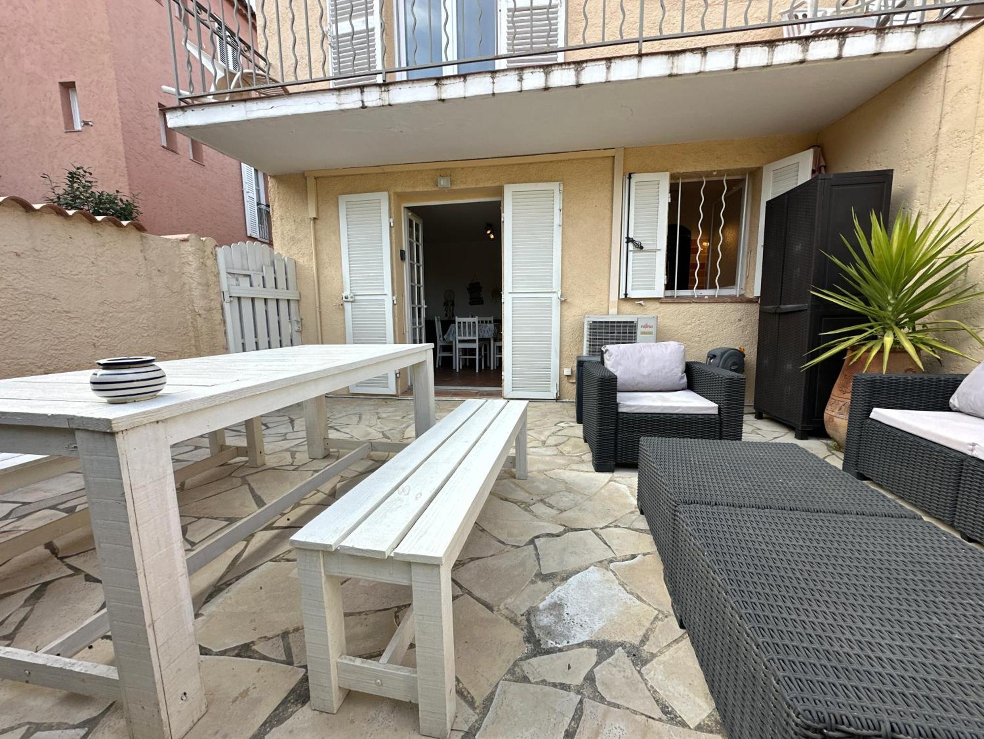 Superbe Emplacement , Terrasse Et Parking! Saint-Tropez Luaran gambar